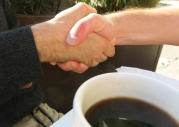 Nyugdíjas munkavállaló / vállalkozó járulékfizetése és adózása 2021